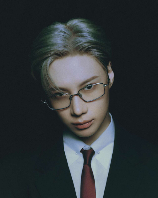 태민, 신곡 Veil 로 빌보드 차트 진입 및 글로벌 활동 박차
