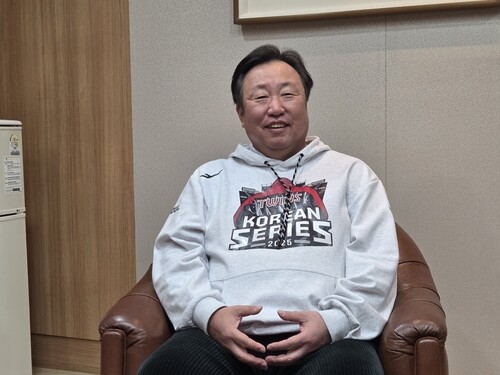 LG 트윈스, 우승 주역 김현수·박해민 이탈 위기