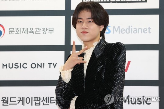 이무진, 멜론 10억 스트리밍 돌파로 