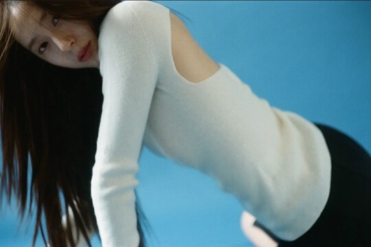 크리스탈, 첫 솔로 싱글 