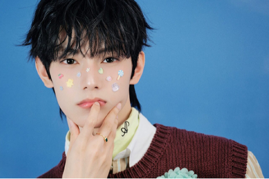 최립우, 데뷔 싱글로 음반·음원 차트 휩쓸어