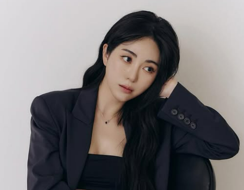 권민아, 모덴베리코리아와 한 달 만에 계약 해지