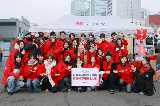 김재중 소속사, 오세득 셰프 등 무료 급식 봉사로 연말 취약계층에 온정 나눠