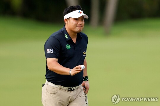 이승택, PGA 투어 데뷔전 1라운드 2언더파 기록