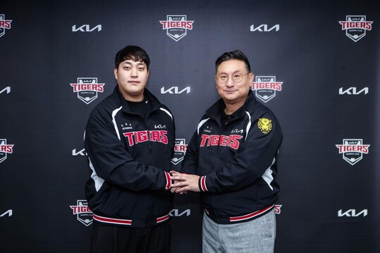 조상우, KIA와 2년 15억 FA 계약 체결