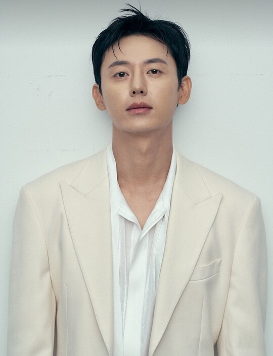 이지훈, FN엔터테인먼트와 새 출발…김성령·한재석과 한솥밥