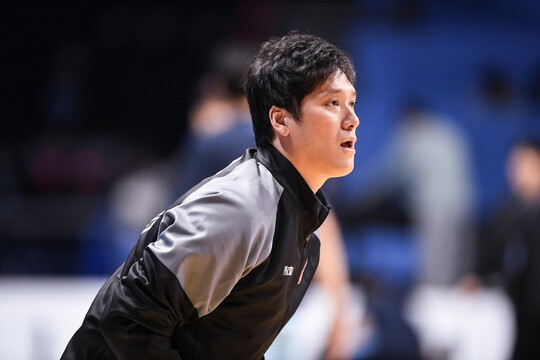 함지훈, 18년 현대모비스 여정 마무리…코트 떠나는 