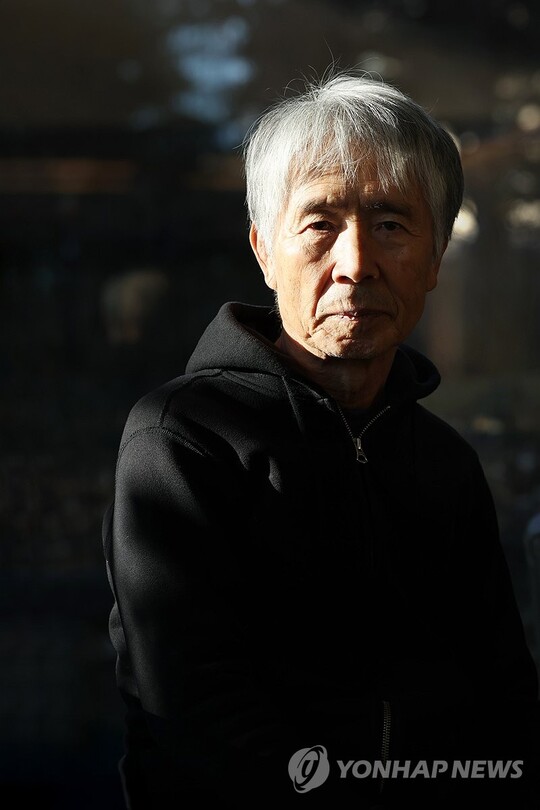 최백호, 18년 진행한 