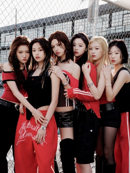 앳하트, 7개월 만의 컴백 무대 공개