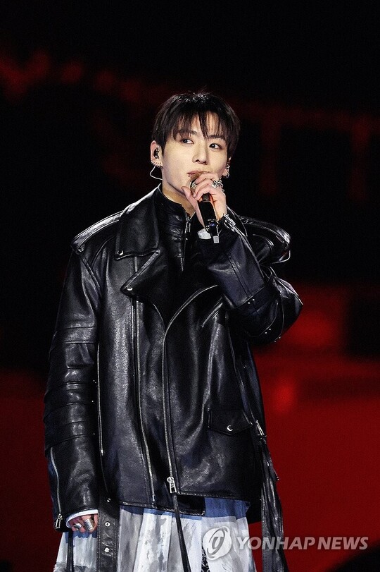 방탄소년단 정국, 취중 라이브 방송 논란 사과