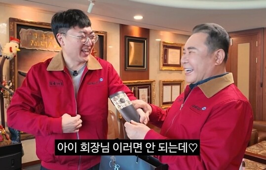 [심층] K-치킨 BBQ의 굴욕…안방 주도권 bhc에 통째로 내줬다