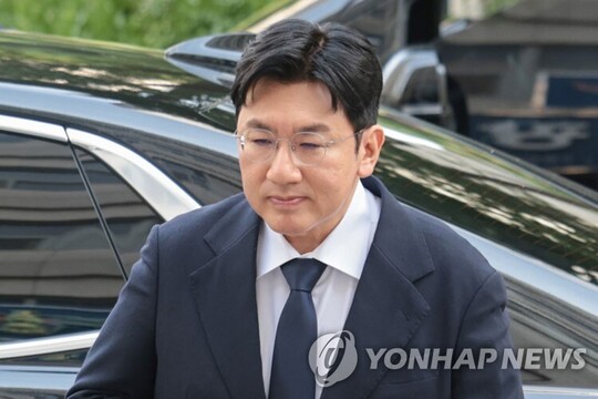 방시혁 구속영장 두 번 반려, 경찰 "재신청 검토"