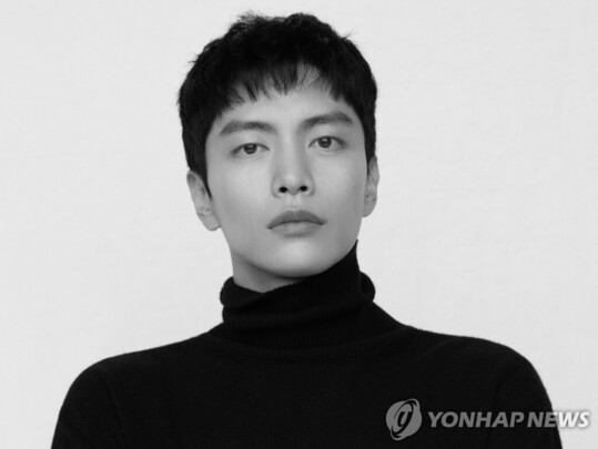 배우 이민기, 거액의 세금 추징…소속사 "세법 해석 차이일 뿐" 해명